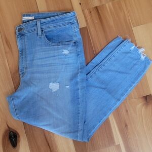 Distressed Light Blue Women's Jeans
